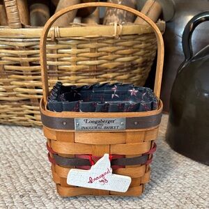 1993 Longaberger Inaugural Basket w/ Red & Blue star liner & protector & tie on